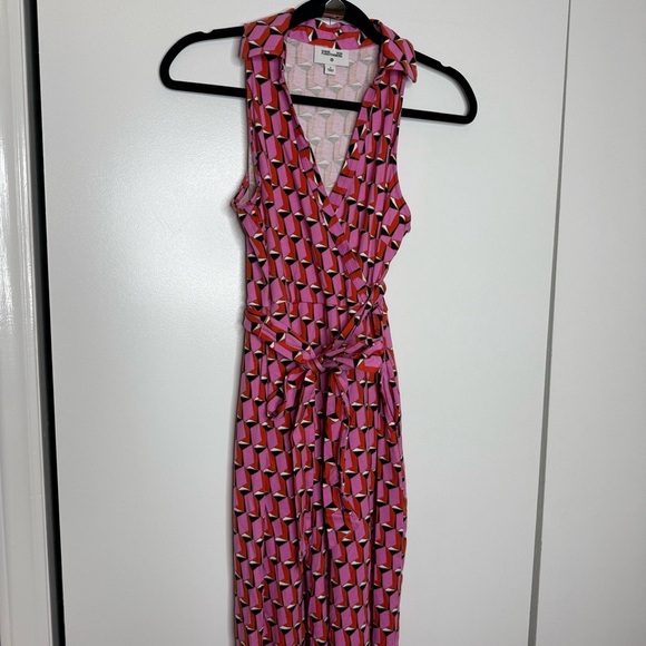Diane Von Furstenburg DVF X Target - pink geometric collared jumpsuit Small - Picture 2 of 13
